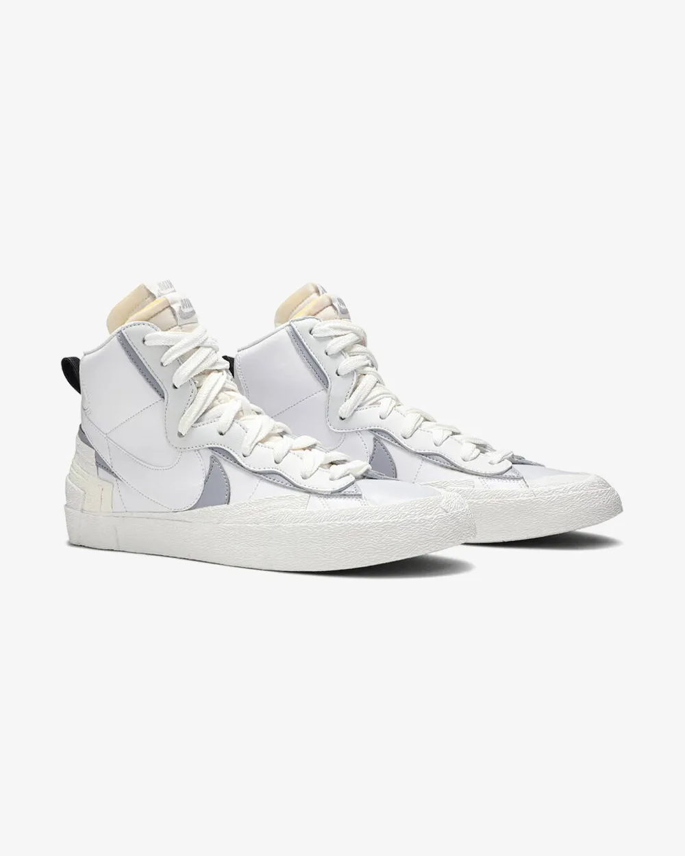 Quick Steps Sneakers NIKE X SACAI MID BLAZER WHITE WOLF GREY