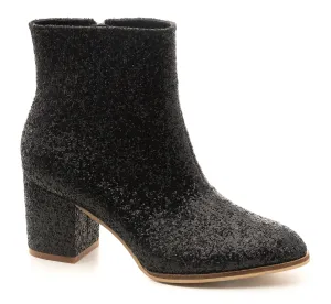 WOMEN'S RAZZLE DAZZLE day use Perforated Details