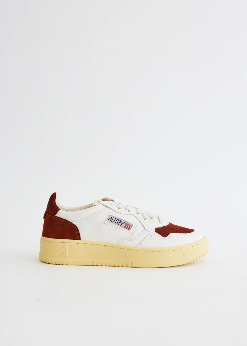 Medalist Sneakers Sturdy Outsole
