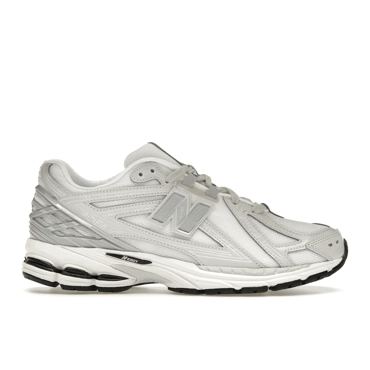 Youth Style family walk New Balance 1906R Rain Cloud