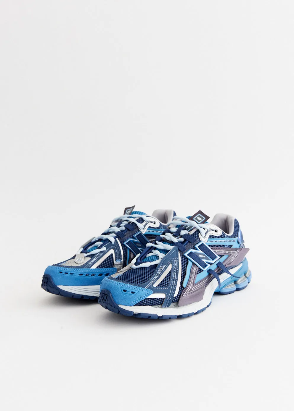 1906A 'Blue' Sneakers Adult tight - fit