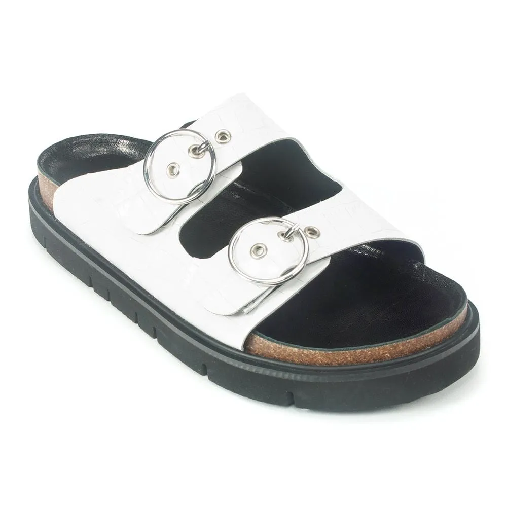 Circle Buckle Lowform Sandal Working