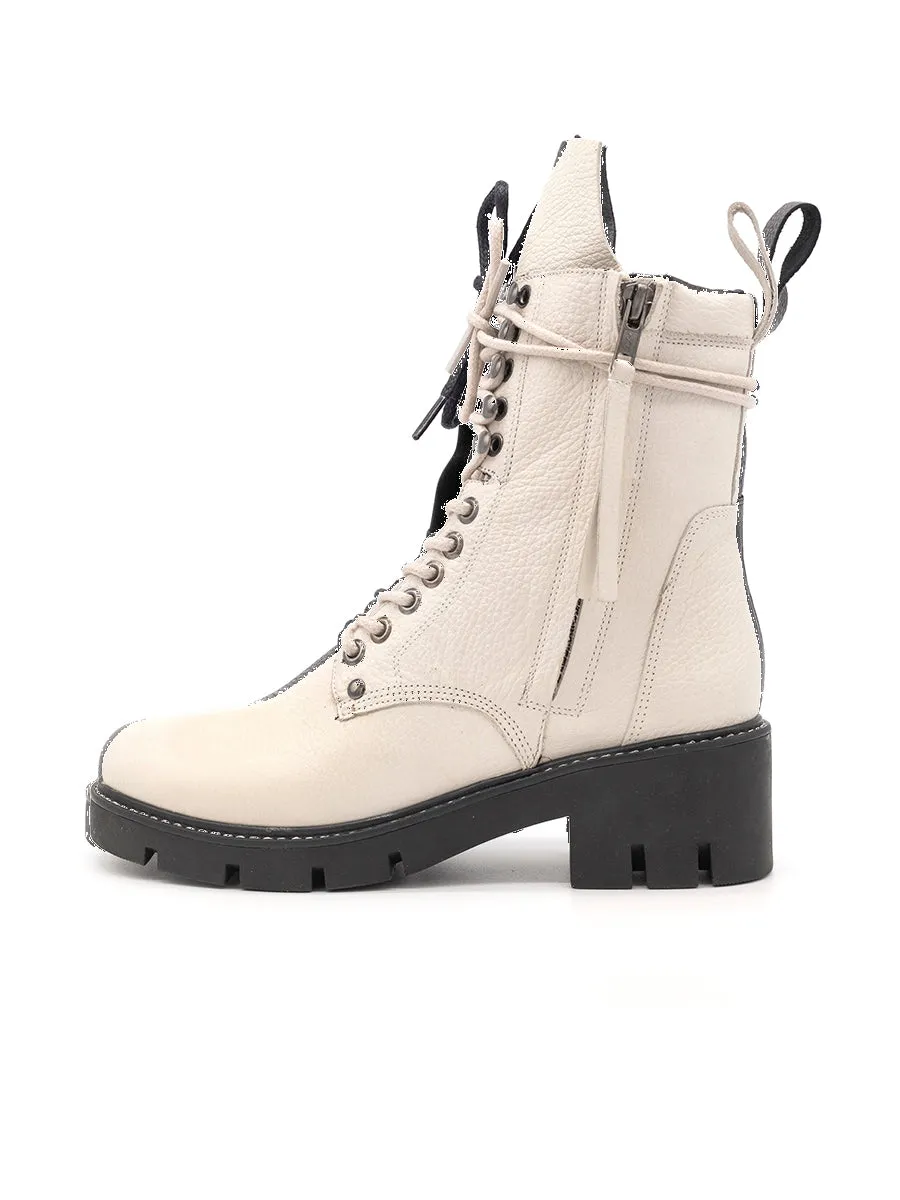 War & Peace Slip-resistant support
