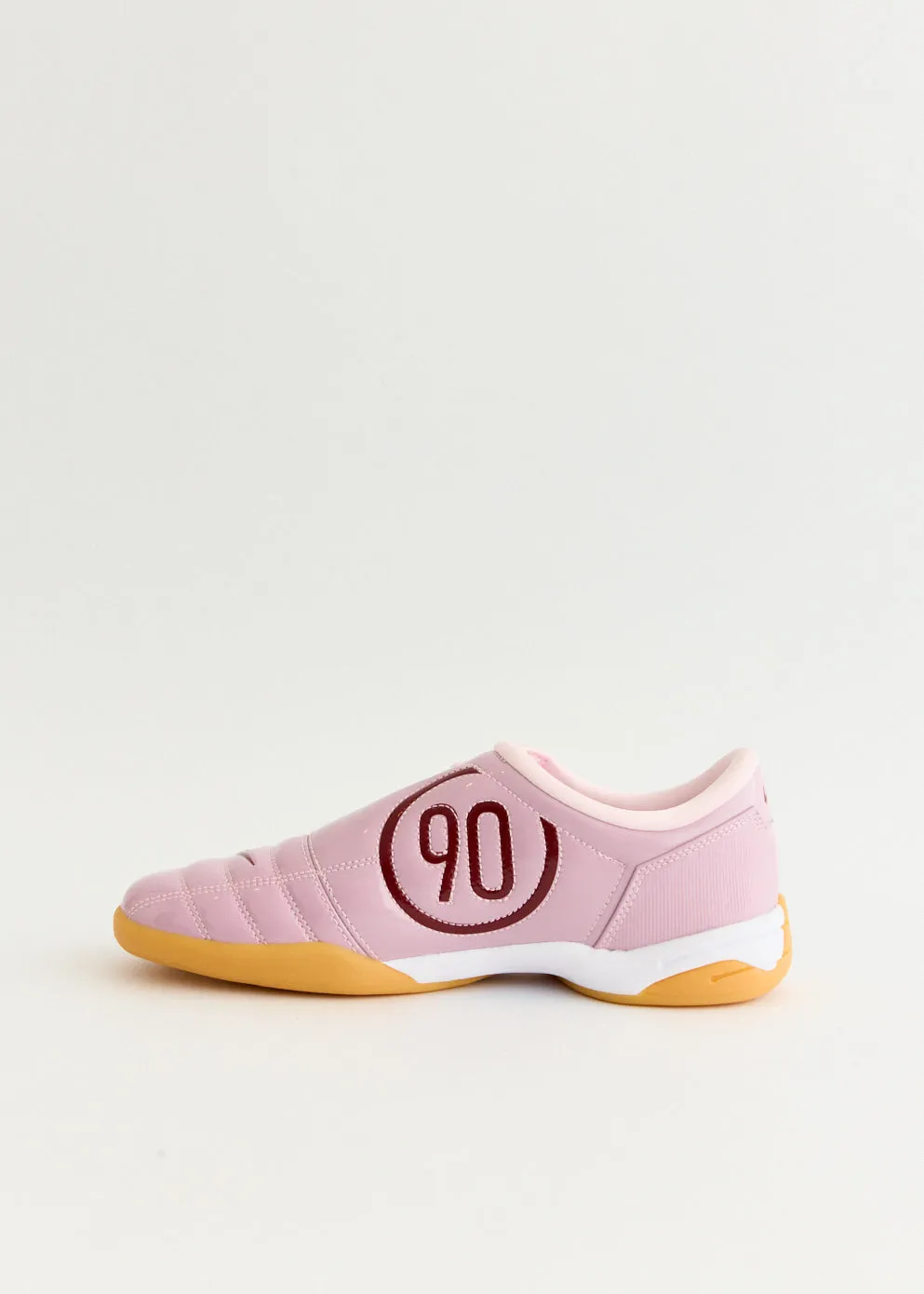 Commuter Fit Women's Nike Total 90 'Pink Foam' Sneakers