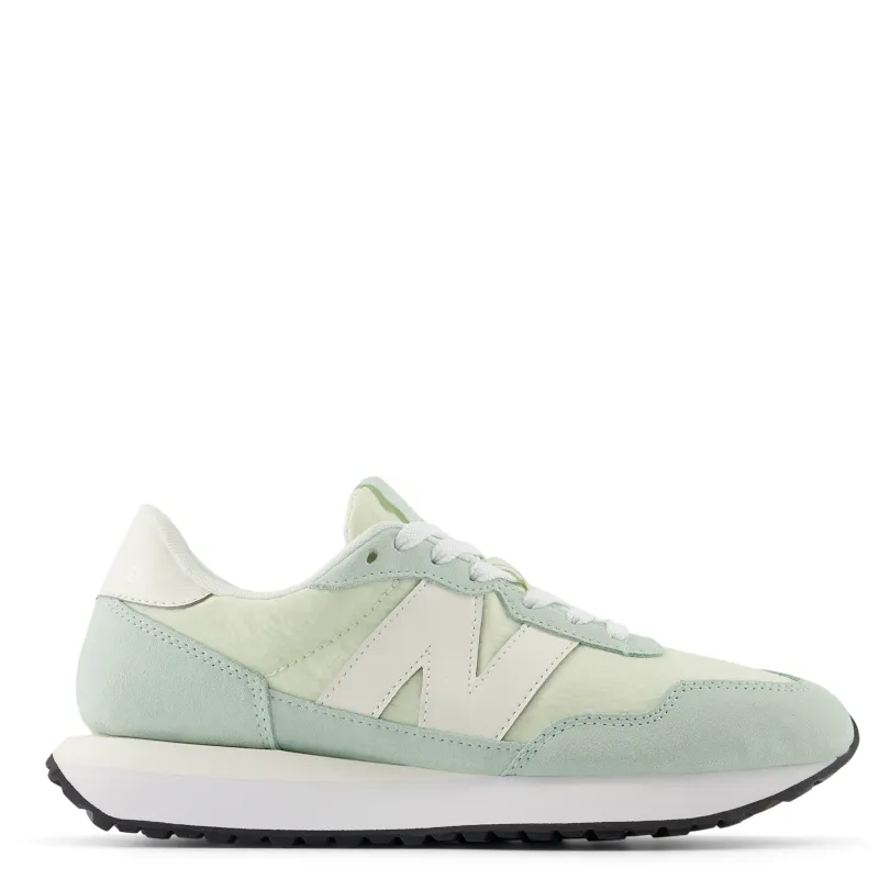 Gait Optimized Basic Style Women's 237