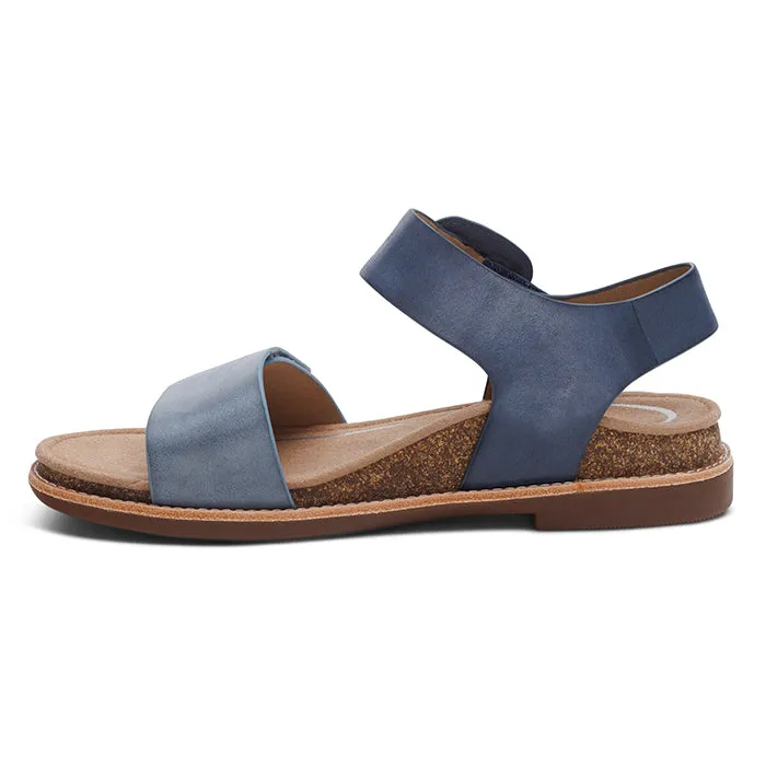 Fresh Touch Womens Aetrex Claire in Navy