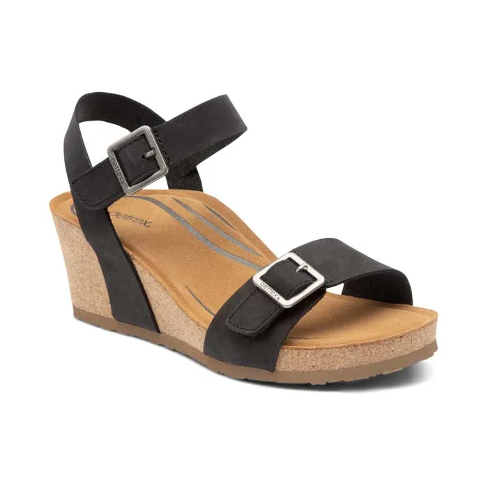 Womens Aetrex Lexa in Black Synthetic All terrain