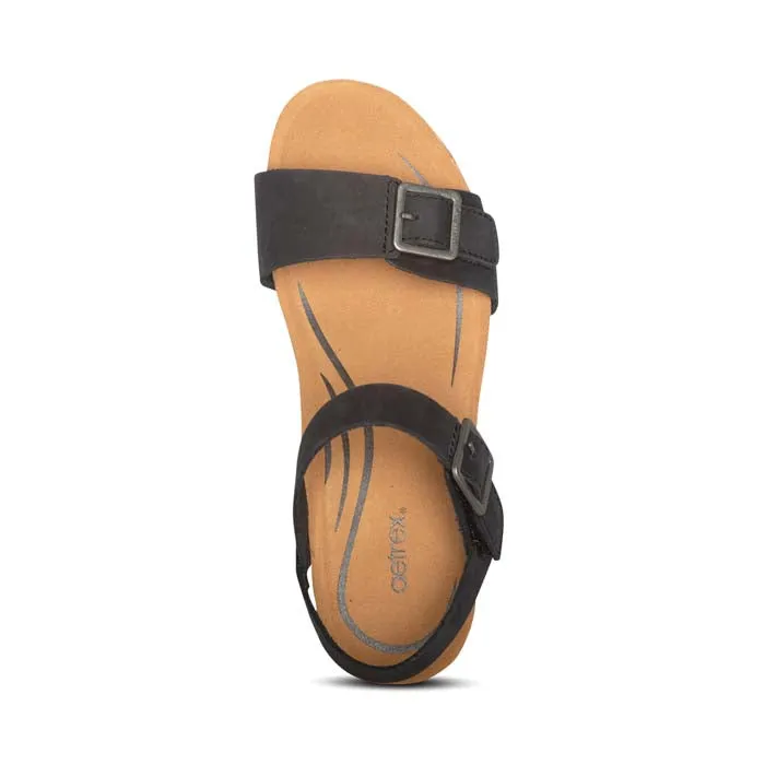Casual Beach Shoes Womens Aetrex Lexa in Black