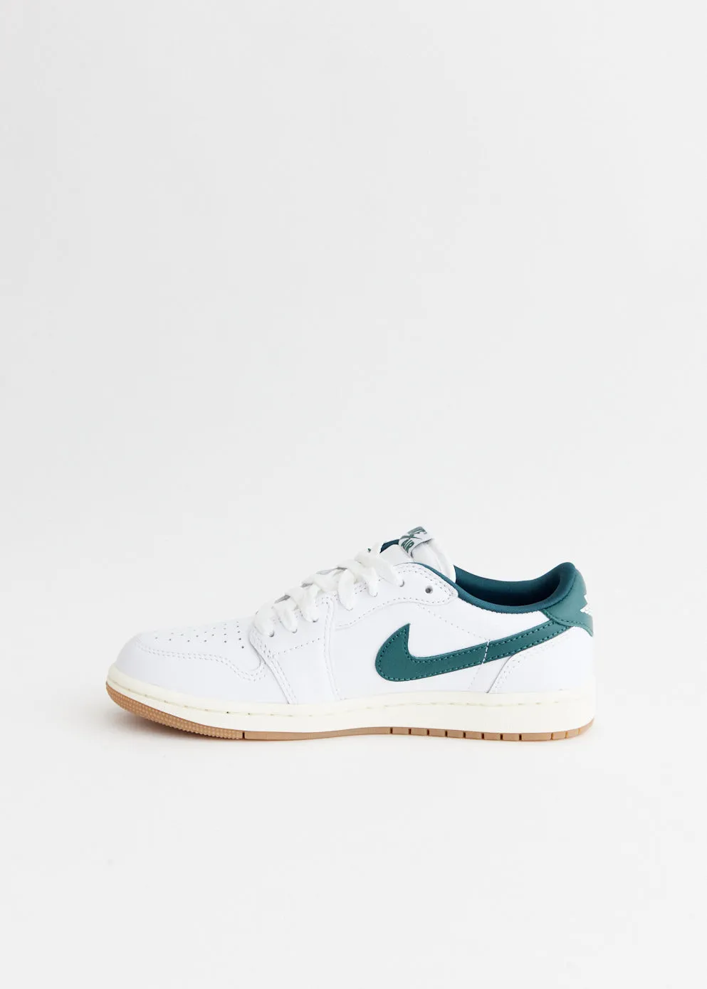 Women's Air Jordan 1 Low OG 'Oxidized Green' Sneakers Stay Cool