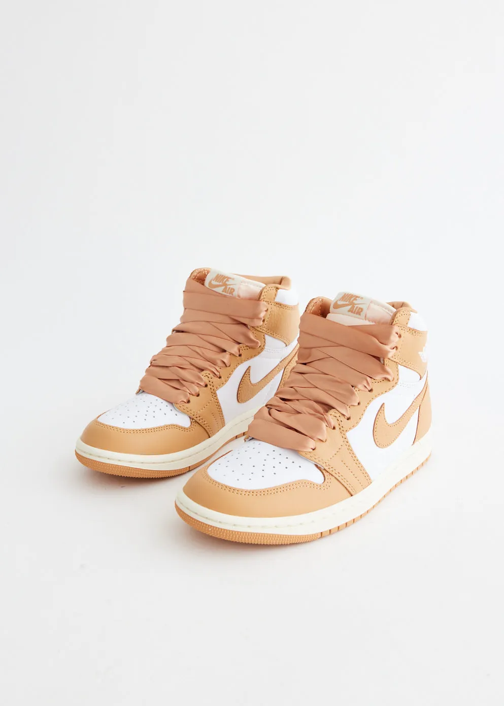 Women's Air Jordan 1 Retro High OG 'Praline' Sneakers Bridge Trek Port Path