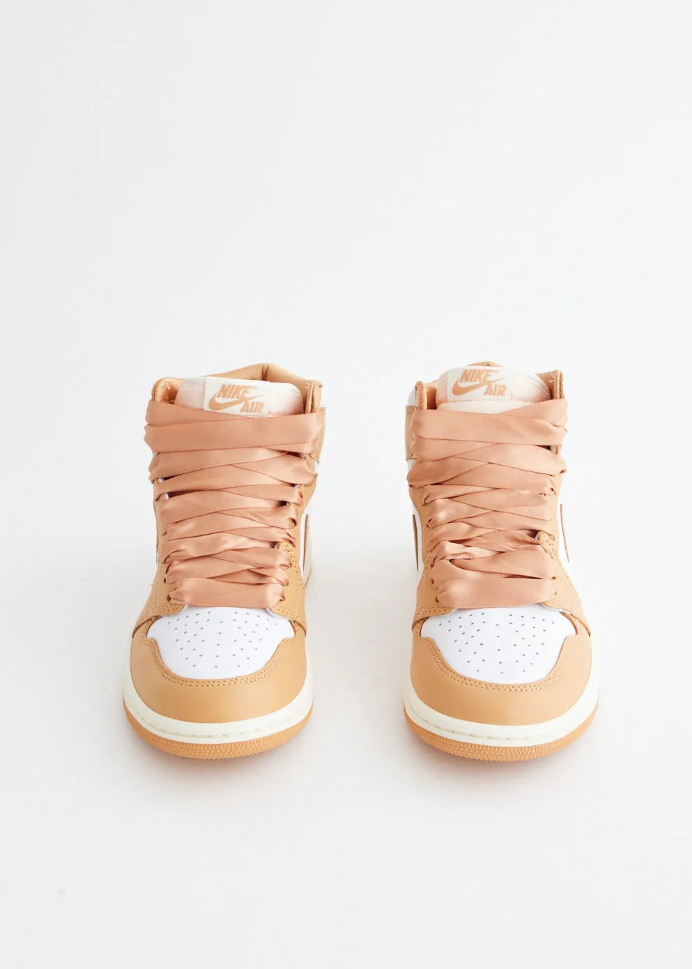 Women's Air Jordan 1 Retro High OG 'Praline' Sneakers Bold Look