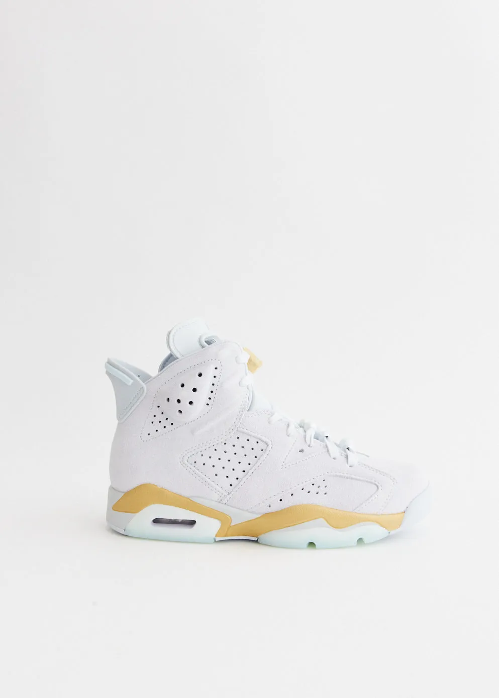 Everyday Essential Women's Air Jordan 6 Retro 'Pearl' Sneakers