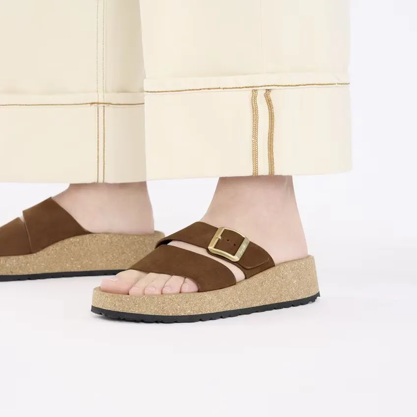 Women's Almina Slip On Style