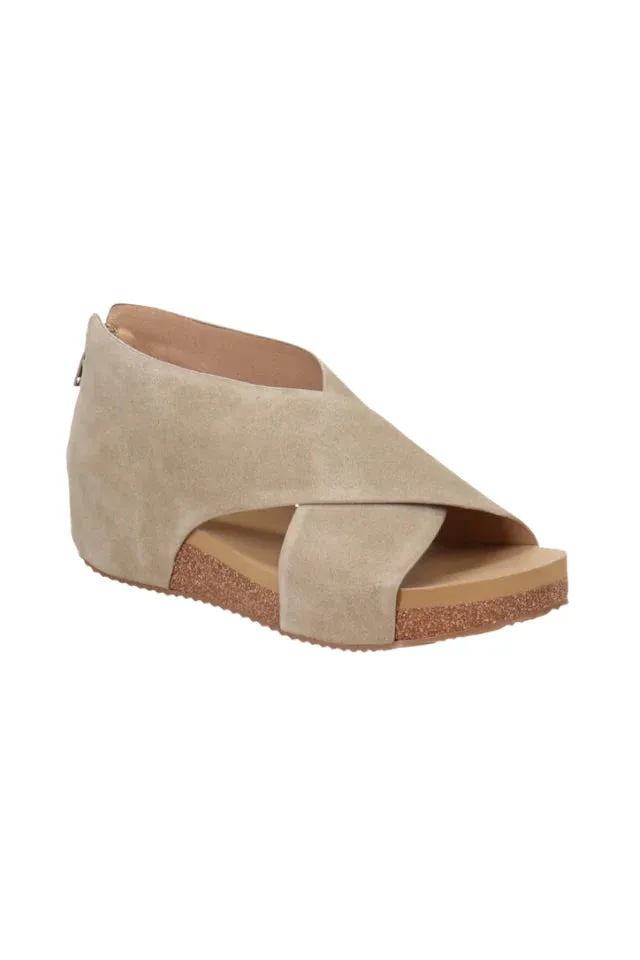 Women's Alton *FINAL SALE Classic Footwear