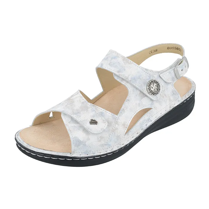 Womens Finn Comfort Barbuda in Mavi Diva Footbed Design City Style