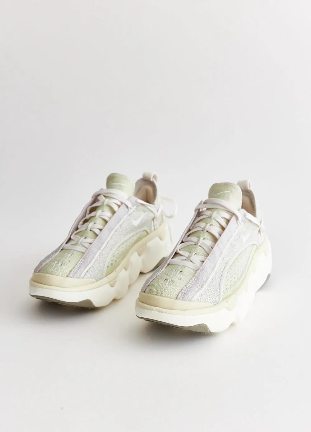 Women's Flyknit Bloom 'Light Bone' Sneakers Quiet Step Pet Hike