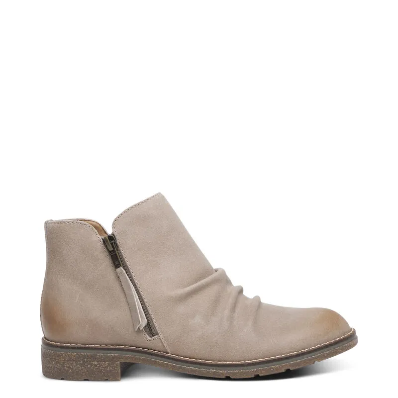 All terrain Durable Grip WOMEN'S MILA