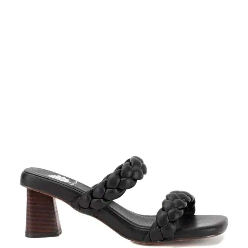 Women's Nimble *FINAL SALE Slip On Elastic laces