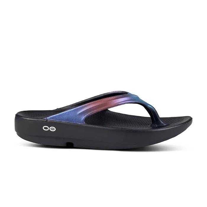 Womens Oofos Oolala in Midnight Spectre Airy Feeling