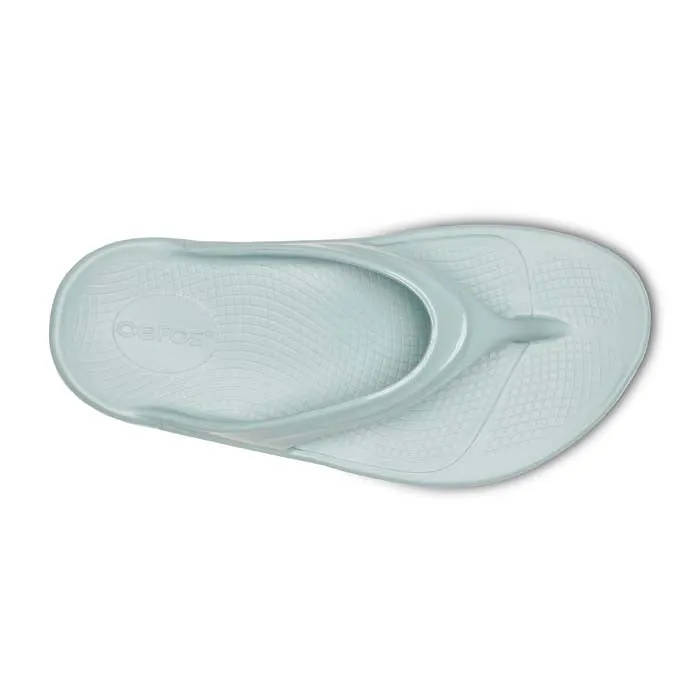 Womens Oofos Oolala in Mist Effortless Style