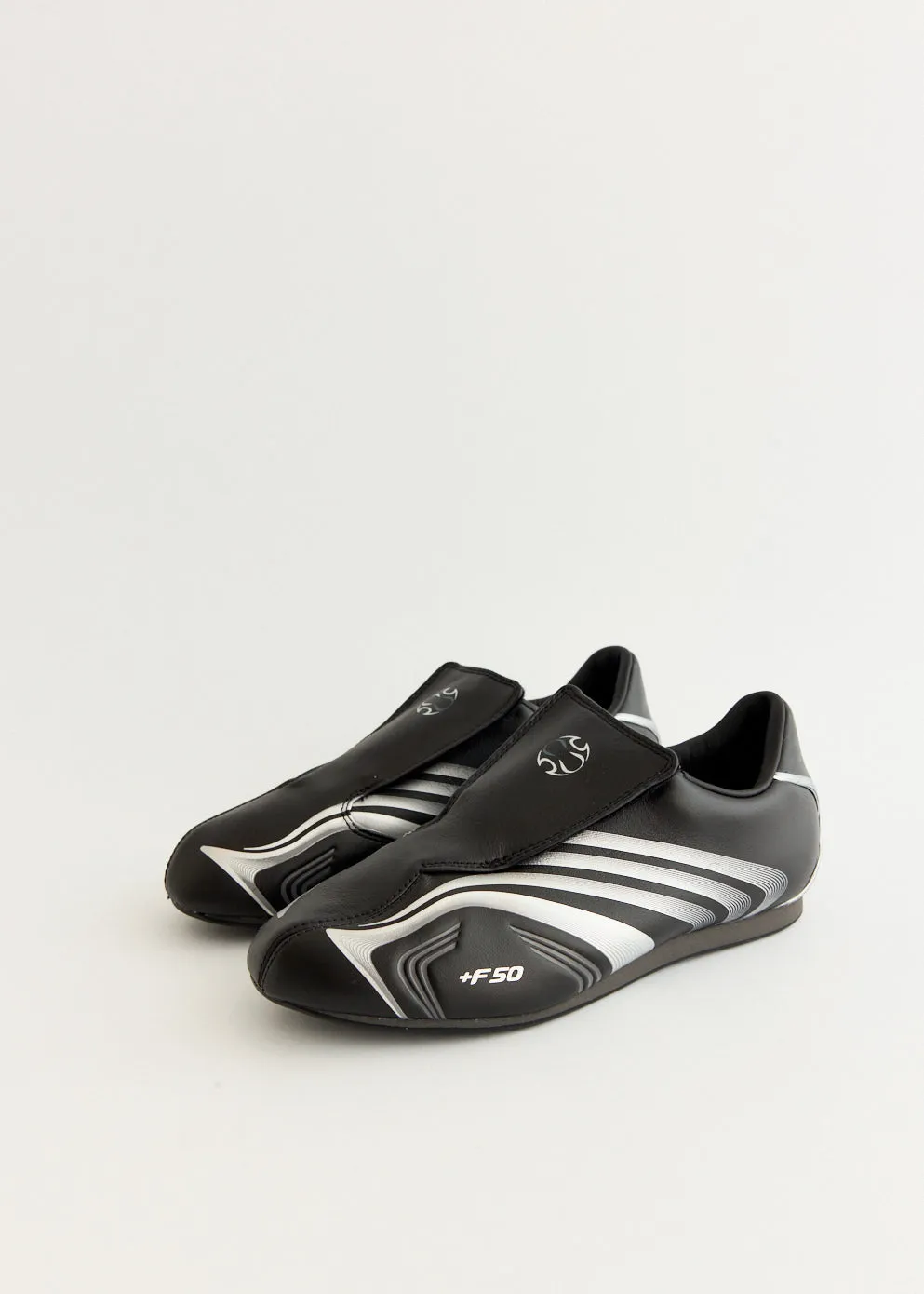 Chase Step Stone Walk Women's Taekwondo F50 'Core Black' Sneakers