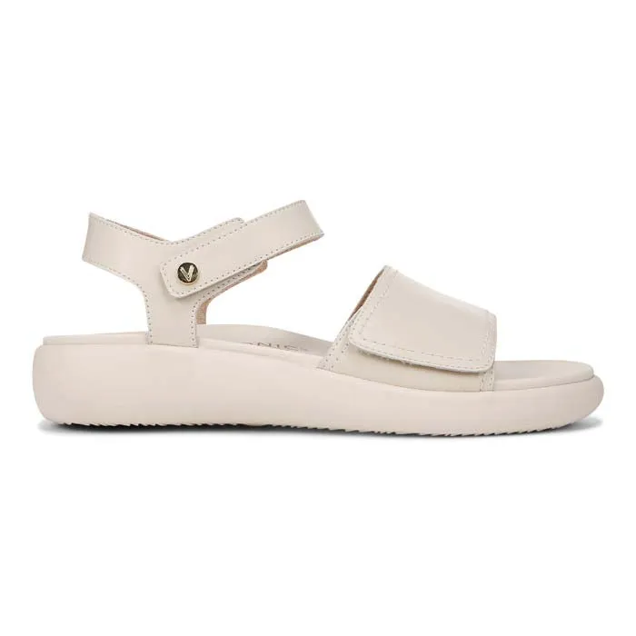 Chic Straps dry weather Womens Vionic Awaken in Cream