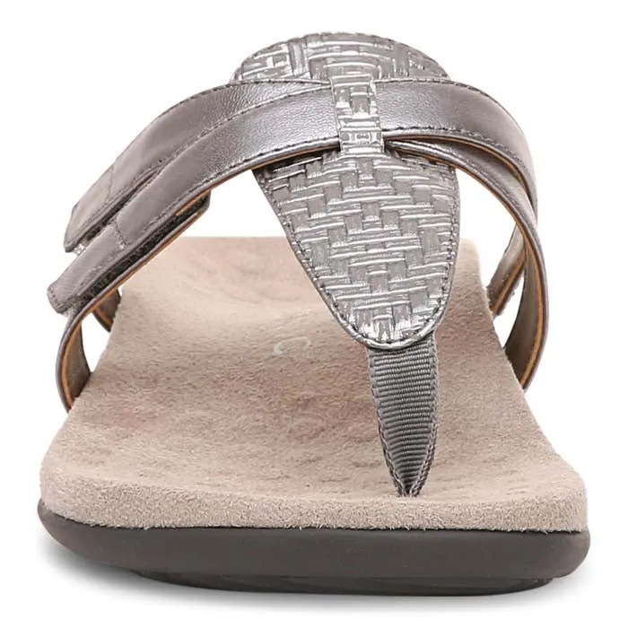 Womens Vionic Karley Metallic in Silver Outdoor Use Walking