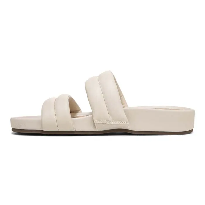 Bare Feel Quick Travel Womens Vionic Mayla in Cream