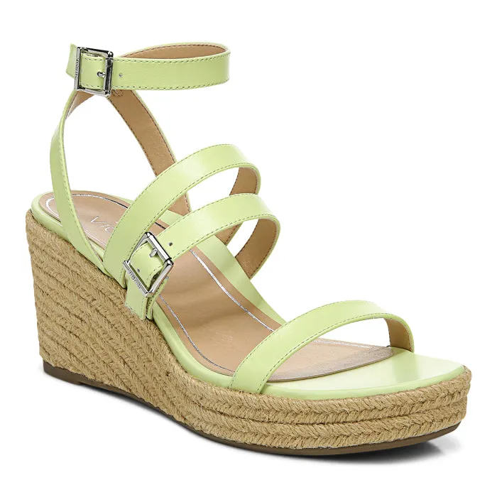 All-day Casual Footwear Light Build Womens Vionic Sabina Capri