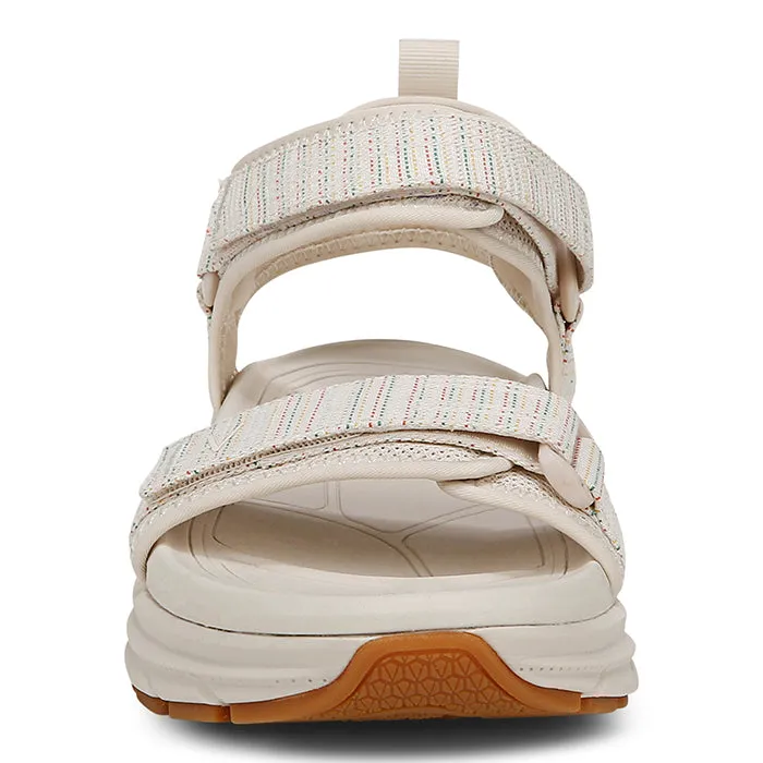 Hot Weather Fresh Mood Womens Vionic Walk Max Wanderer in Cream