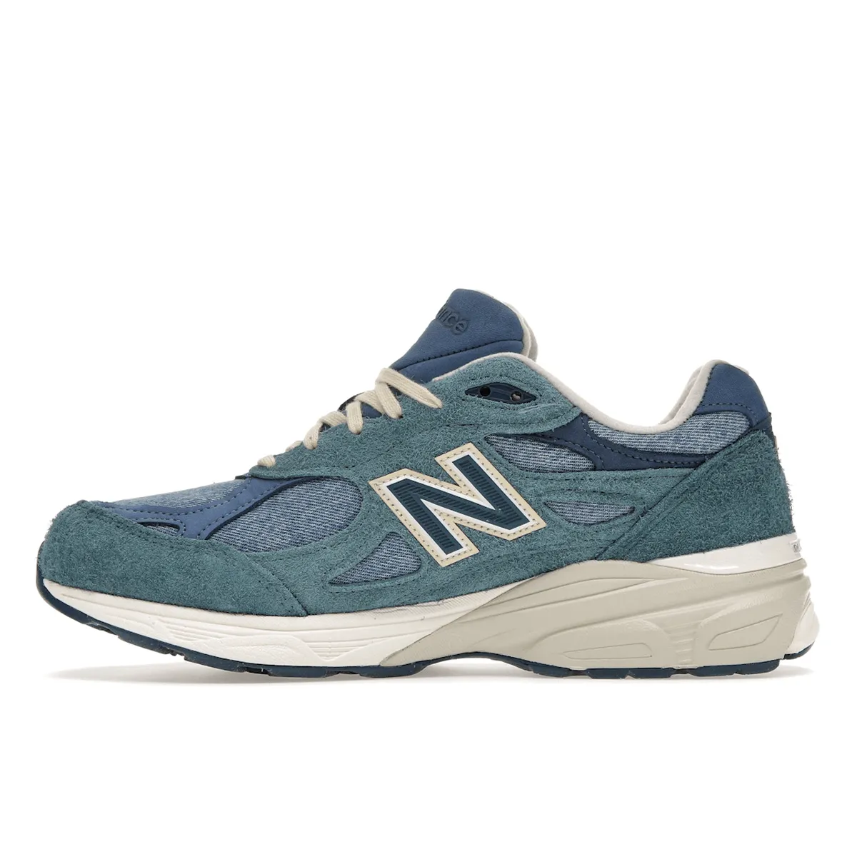 New Balance 990v3 MiUSA Levi's Denim Breathable Design Comfort Motion