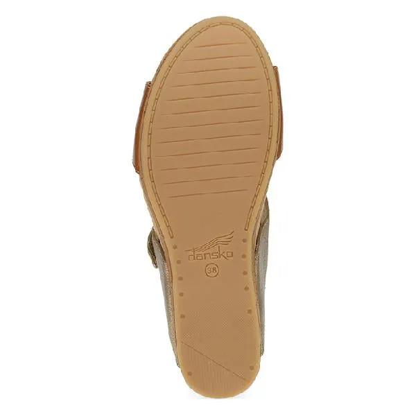 Soft Lining Womens Dansko Shannon in Gold/Tan