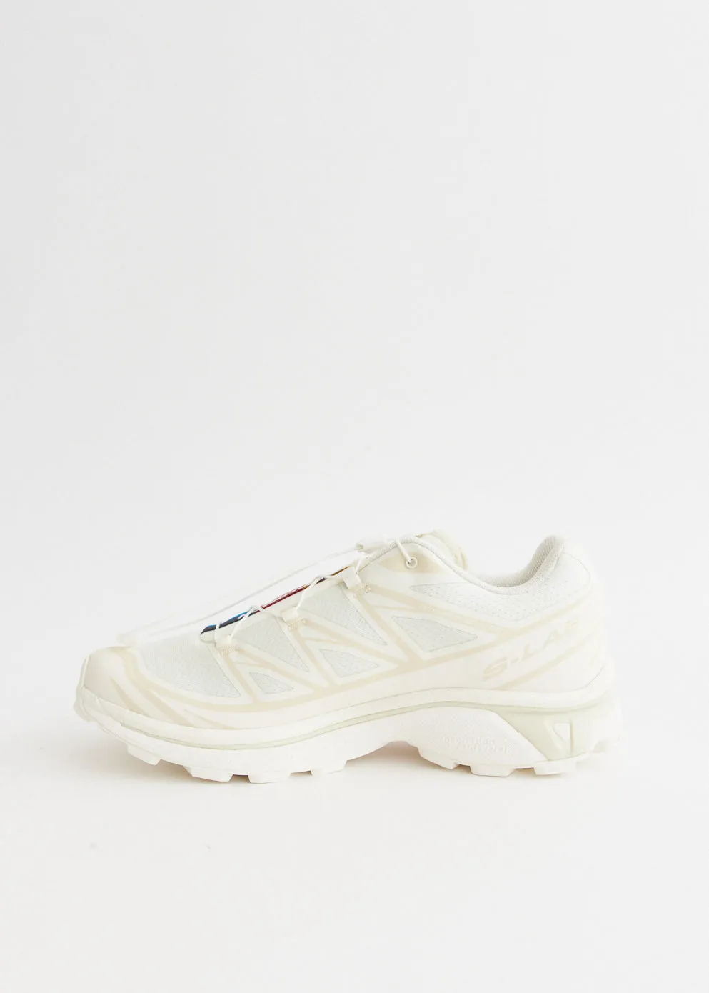 XT-6 'Vanilla Ice' Sneakers Elegant flair