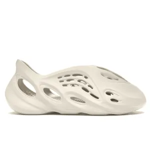 Foot Protection Yeezy Foam RNNR Ararat