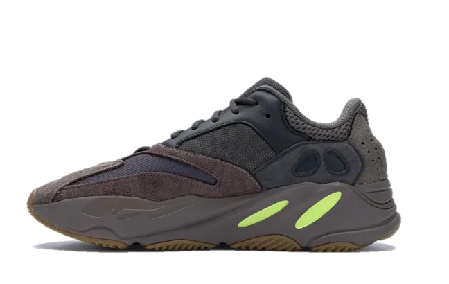 Light Color YZY 700 Mauve