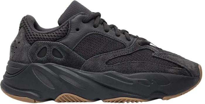 YZY 700 Utility Black Elderly
