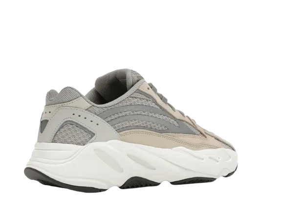 YZY 700 V2 Cream Comfortable Heel
