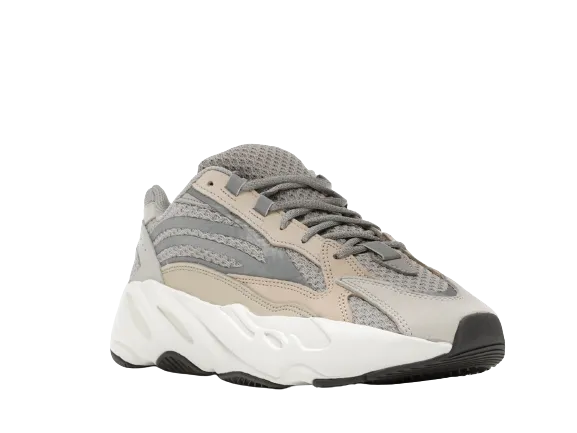 for people who need an easy - to - clean product YZY 700 V2 Cream