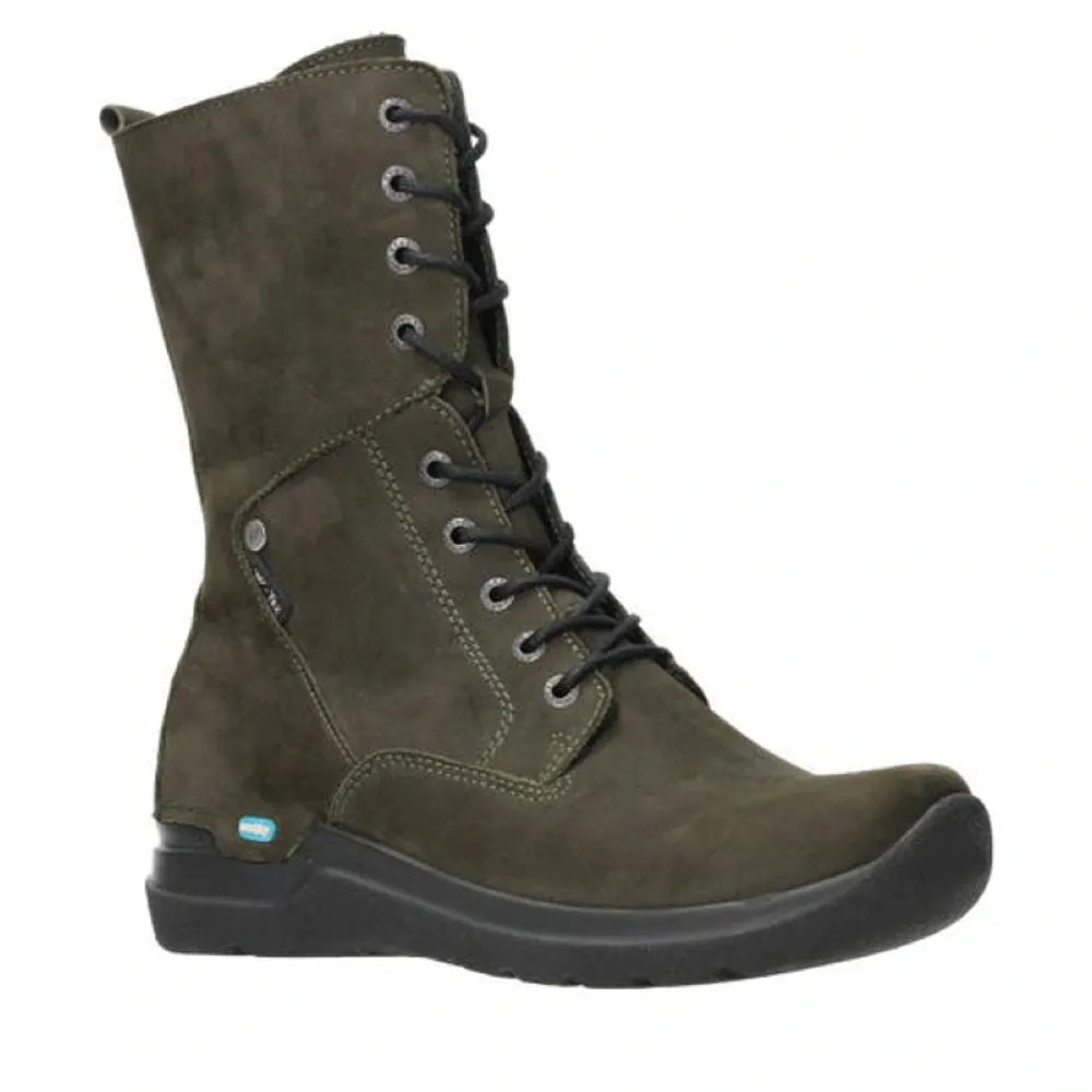 Zig Zag Boot cyclists
