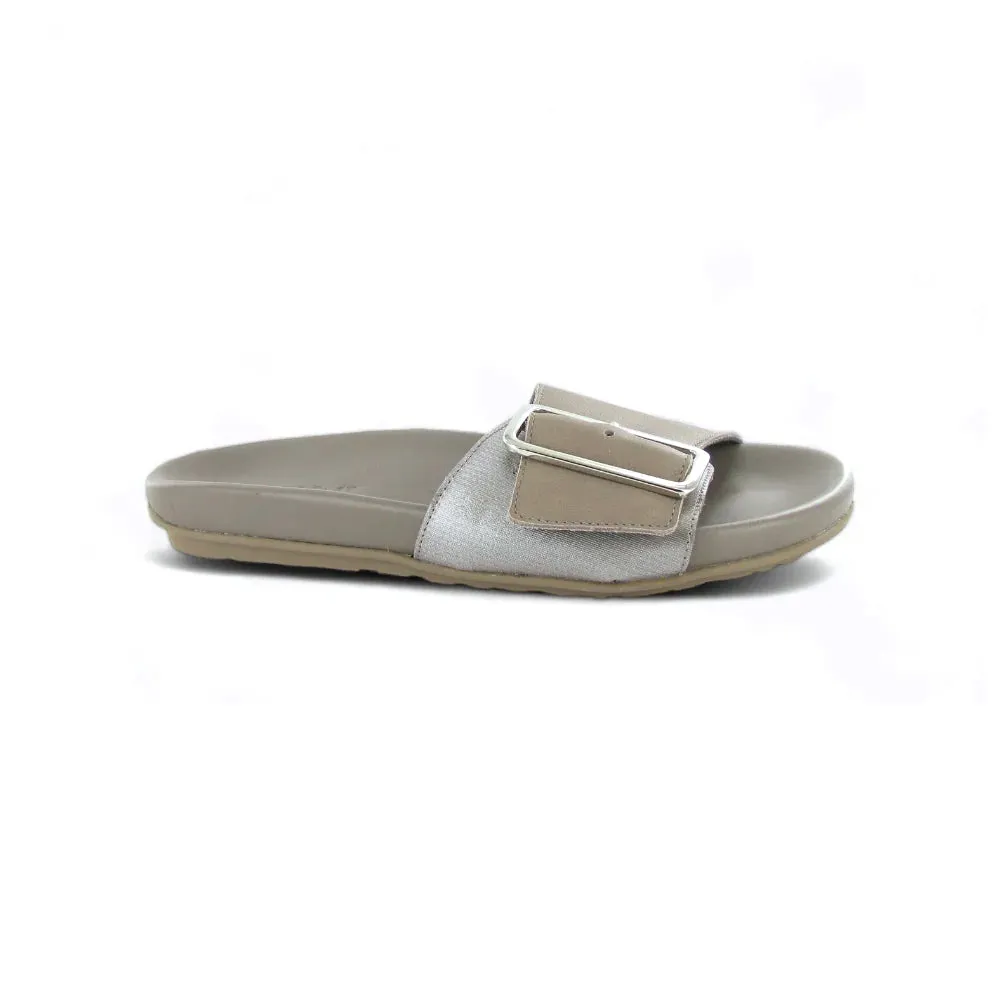 Tahiti Slide Sandal Striped
